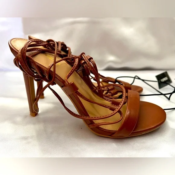New Express Lace Up Strappy Heels - Picture 4 of 7